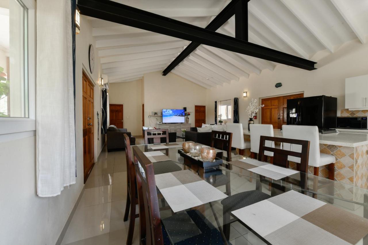 Villa Swiss Paradise With Private Pool Palm Beach Ngoại thất bức ảnh