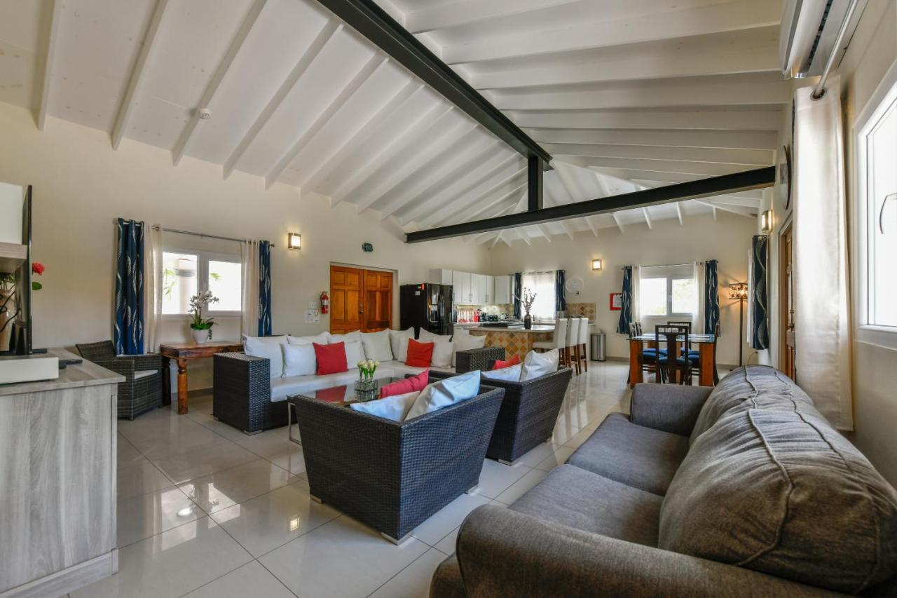 Villa Swiss Paradise With Private Pool Palm Beach Ngoại thất bức ảnh
