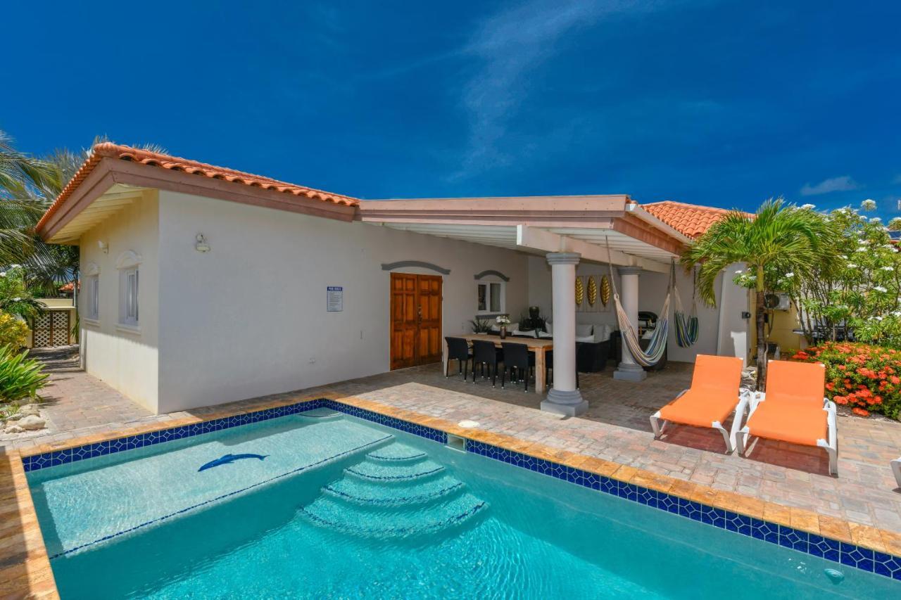 Villa Swiss Paradise With Private Pool Palm Beach Ngoại thất bức ảnh