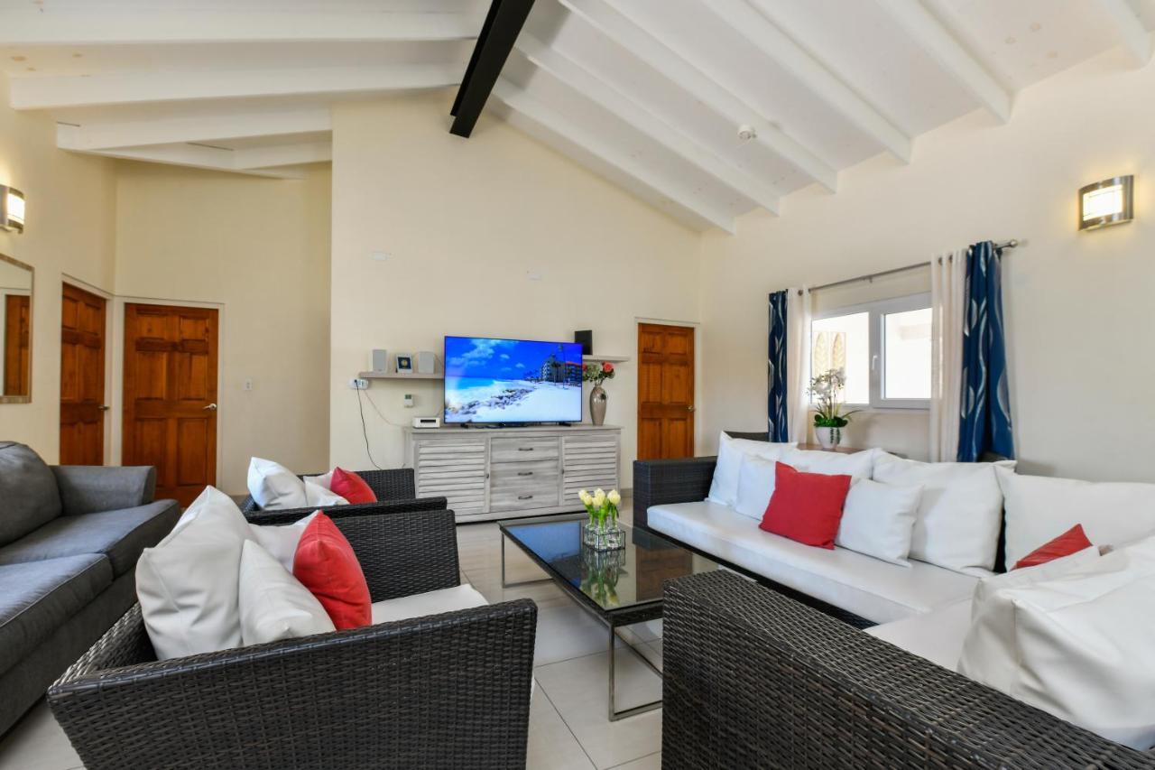 Villa Swiss Paradise With Private Pool Palm Beach Ngoại thất bức ảnh
